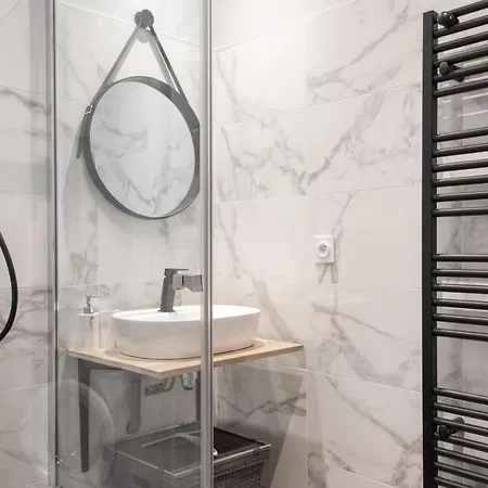 Le Perroquet De 公寓 拉罗歇尔